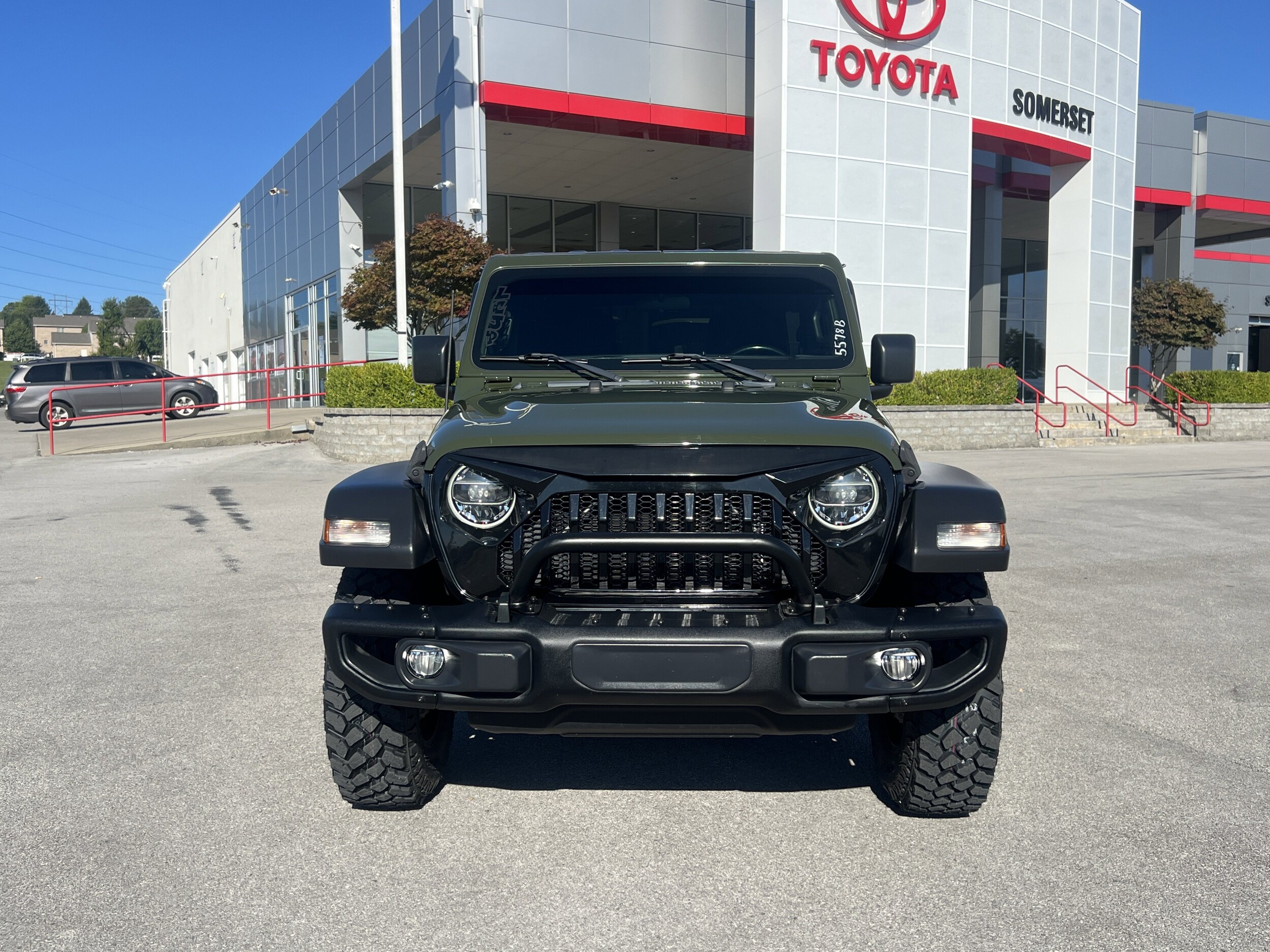 2021 Jeep Wrangler Unlimited Sport Willys photo 2