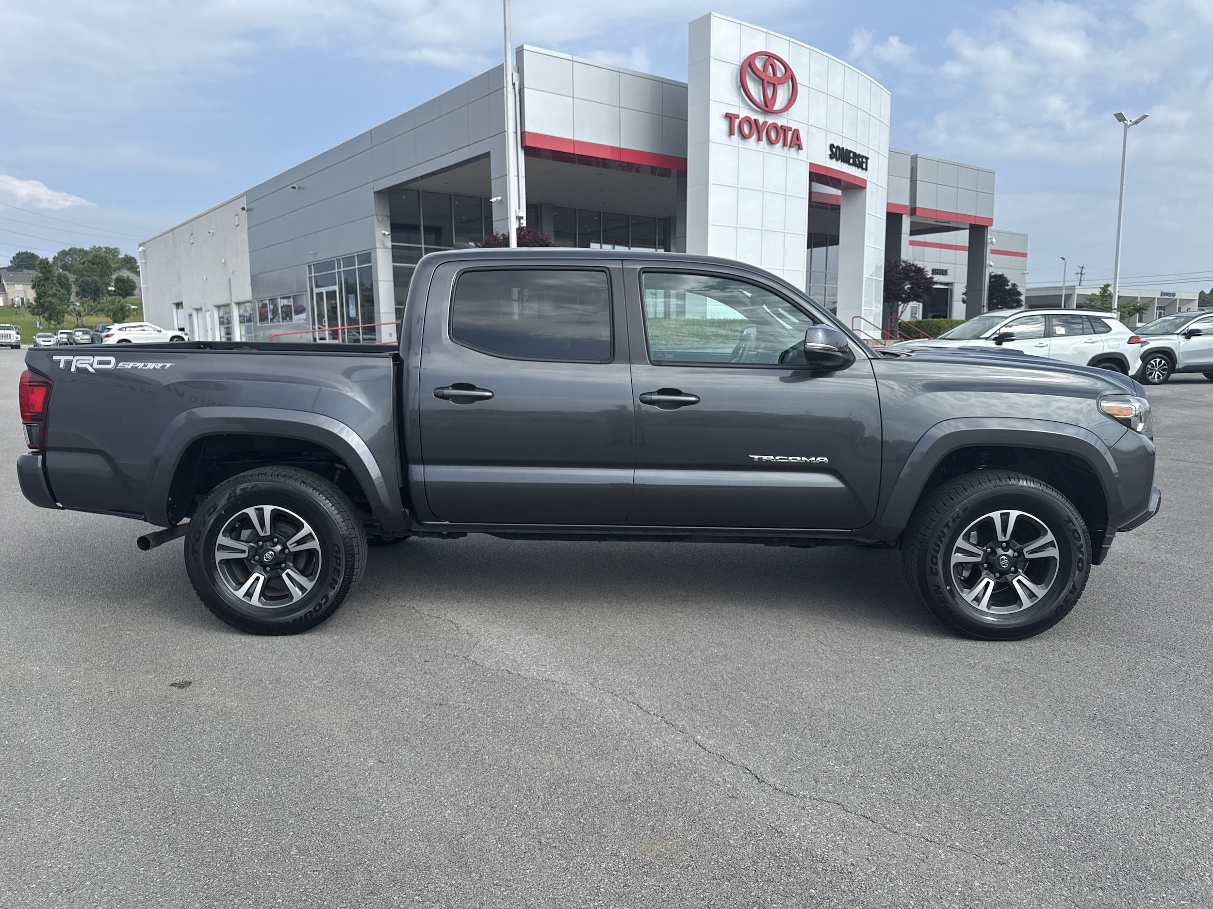 Certified 2019 Toyota Tacoma TRD Sport with VIN 3TMAZ5CN6KM084792 for sale in Somerset, KY