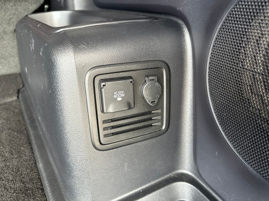 2023 Toyota 4Runner Limited - Photo 18