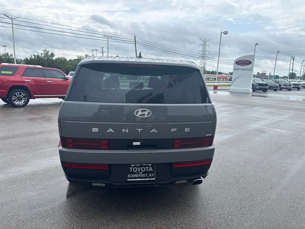 Used 2025 Hyundai Santa Fe SE SUV