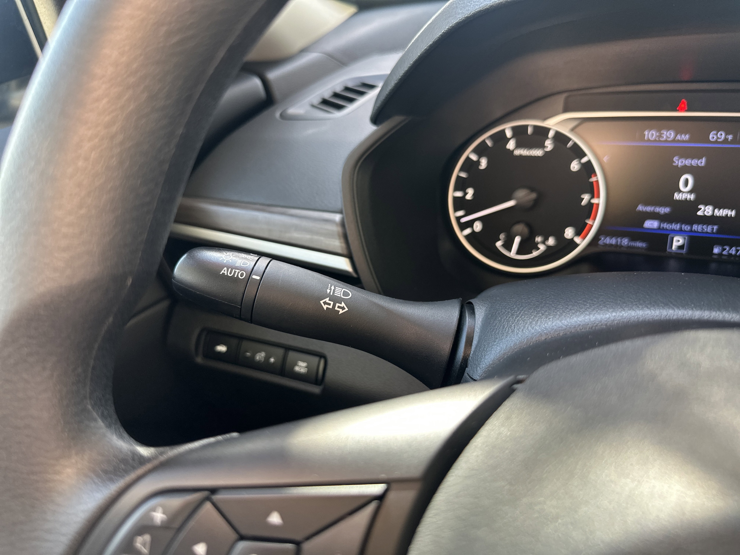 2025 Nissan Altima SV - Photo 27