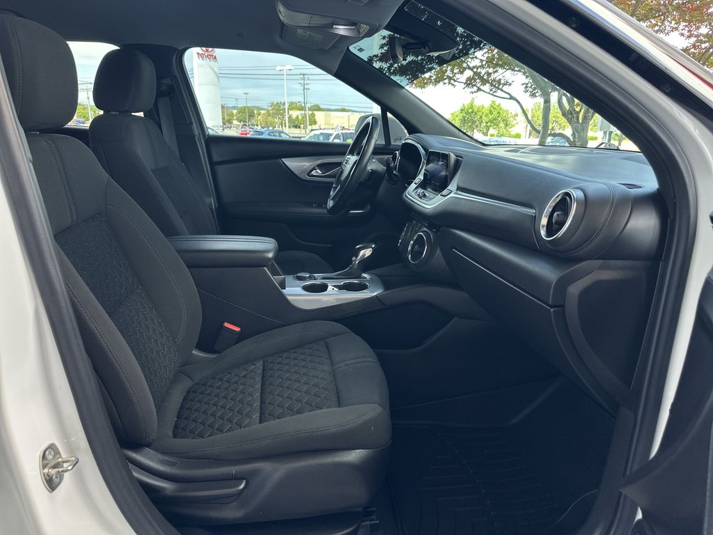 2020 Chevrolet Blazer 2LT - Photo 13