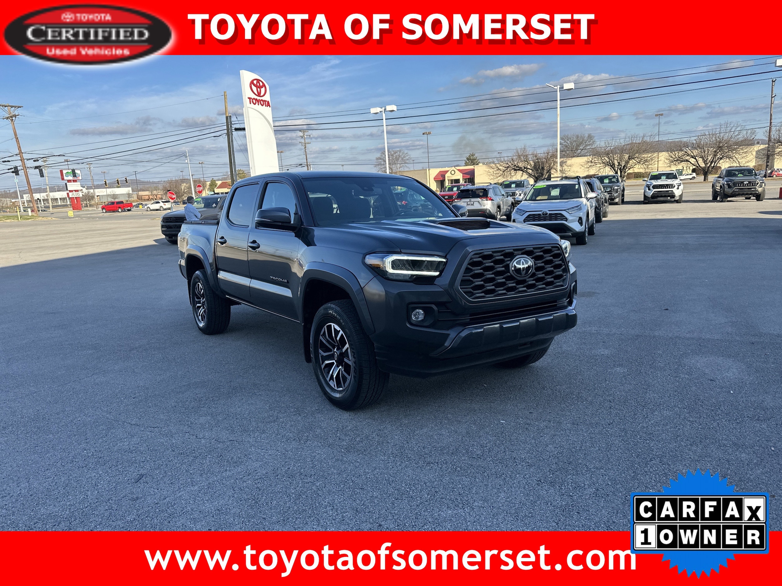 2023 Toyota Tacoma TRD Sport's photo