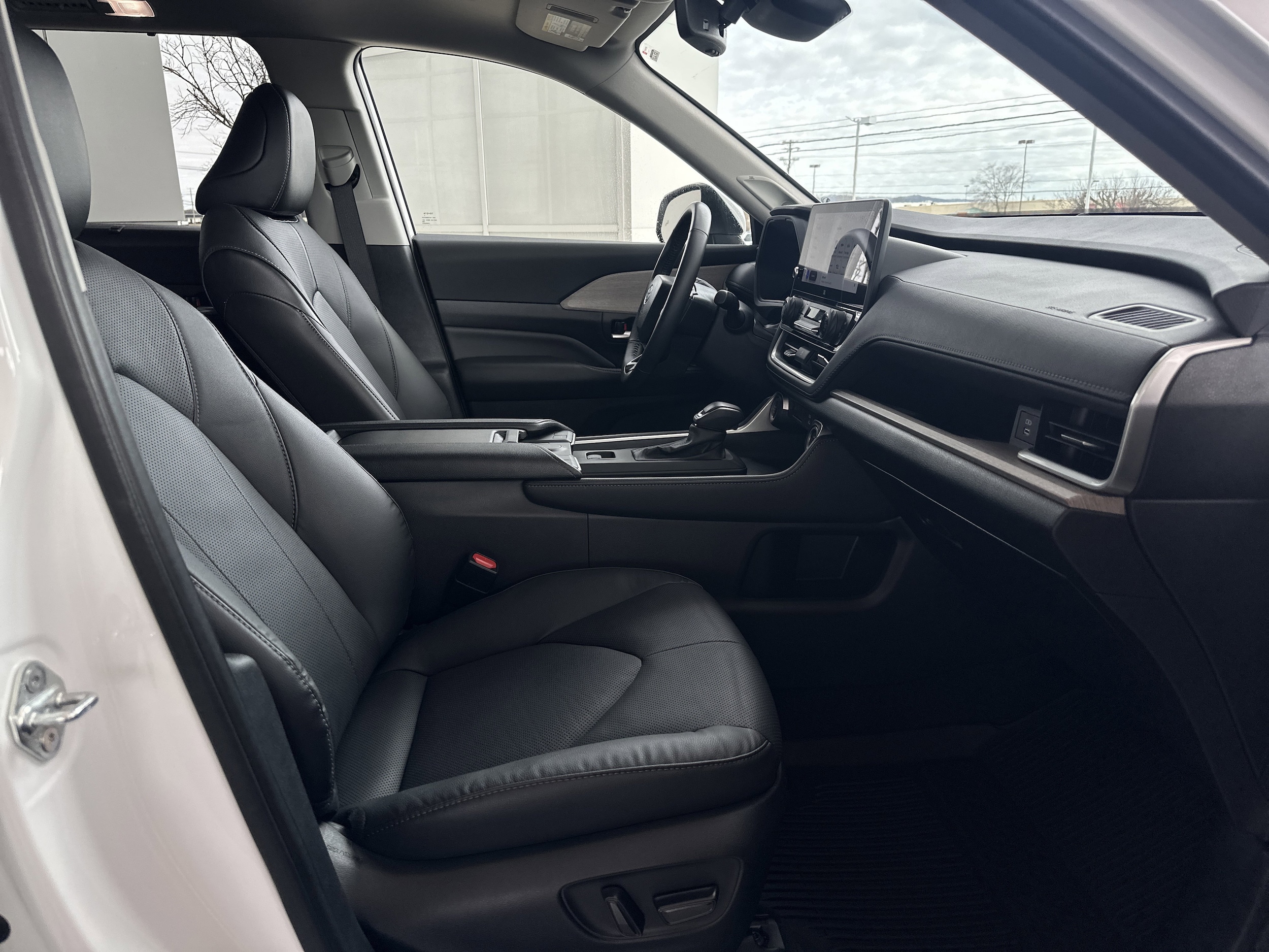 2024 Toyota Grand Highlander Limited - Photo 13