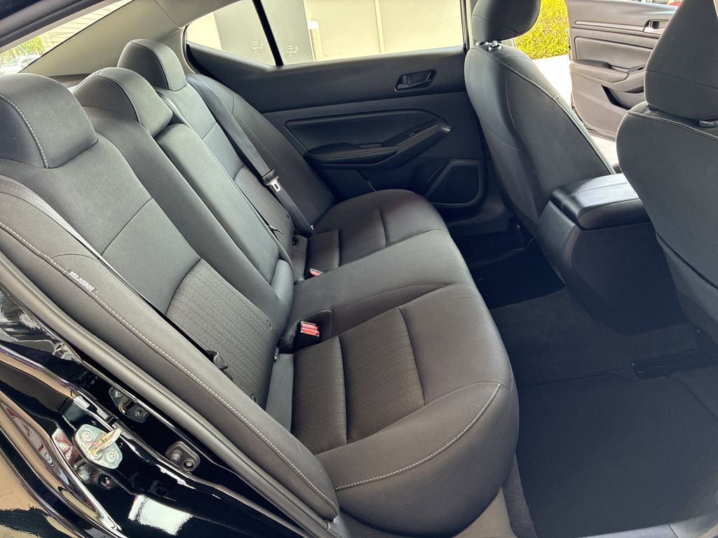 2025 Nissan Altima SV - Photo 22