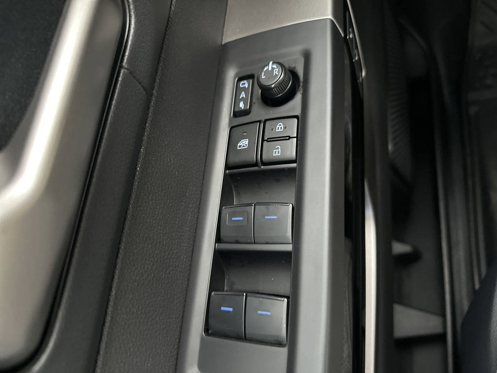 2024 Toyota Tundra Limited - Photo 21