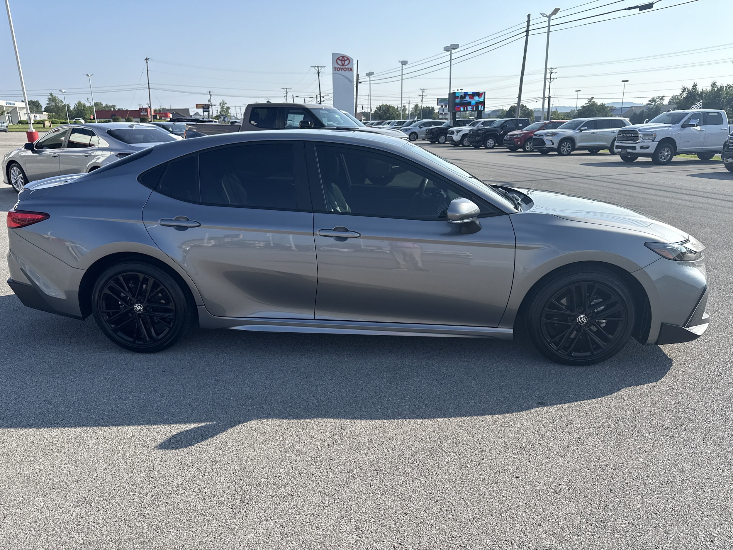 Certified 2025 Toyota Camry SE with VIN 4T1DAACK9SU544683 for sale in Somerset, KY
