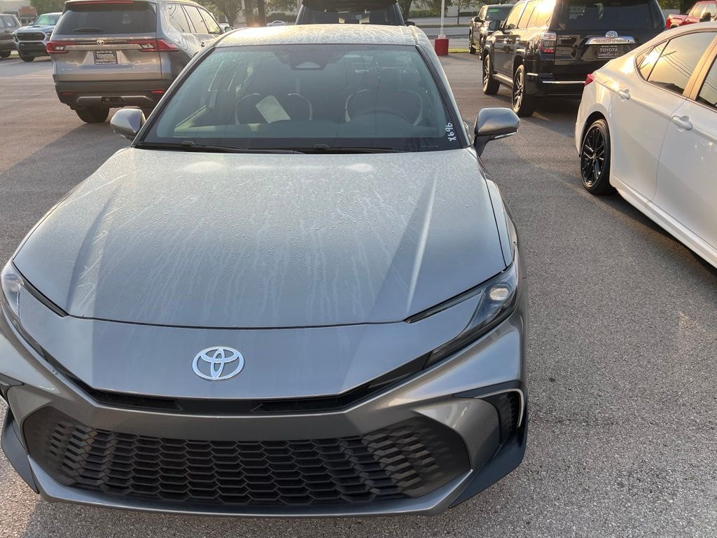 Used 2026 Toyota Camry SE Sedan