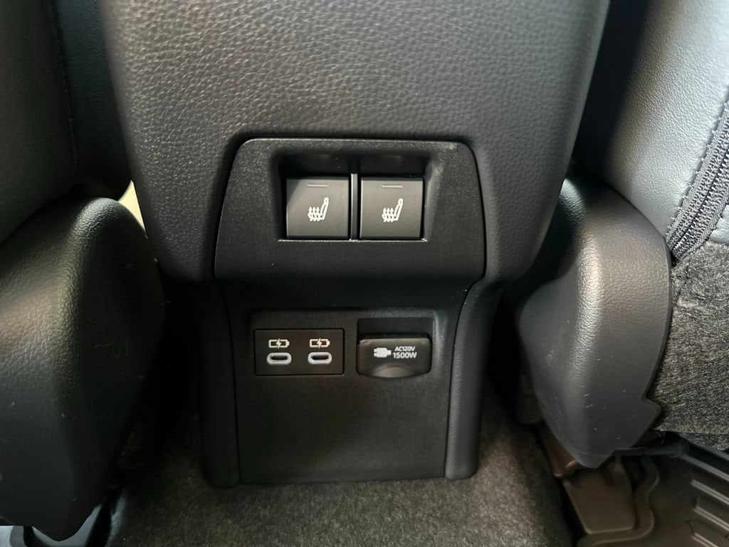 2026 Toyota Prius Plug-in Hybrid XSE Premium - Photo 12