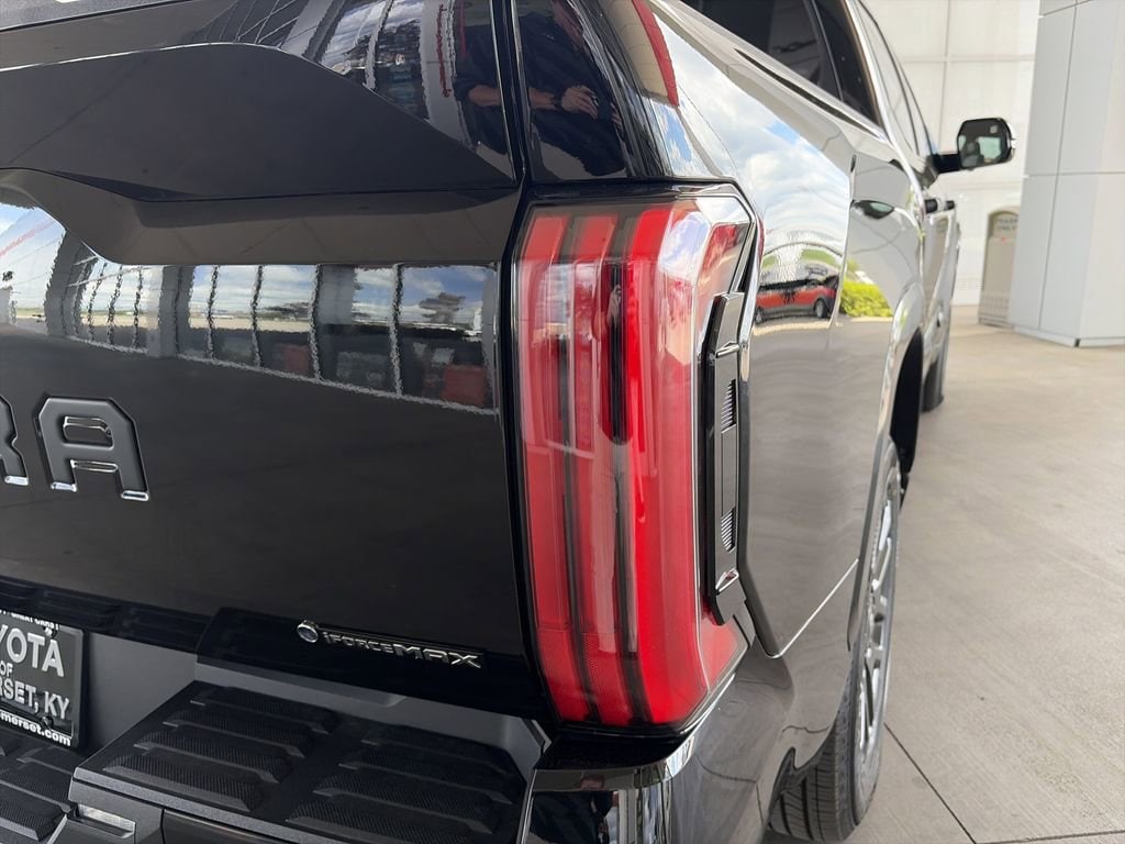 2026 Toyota Tundra Platinum - Photo 13