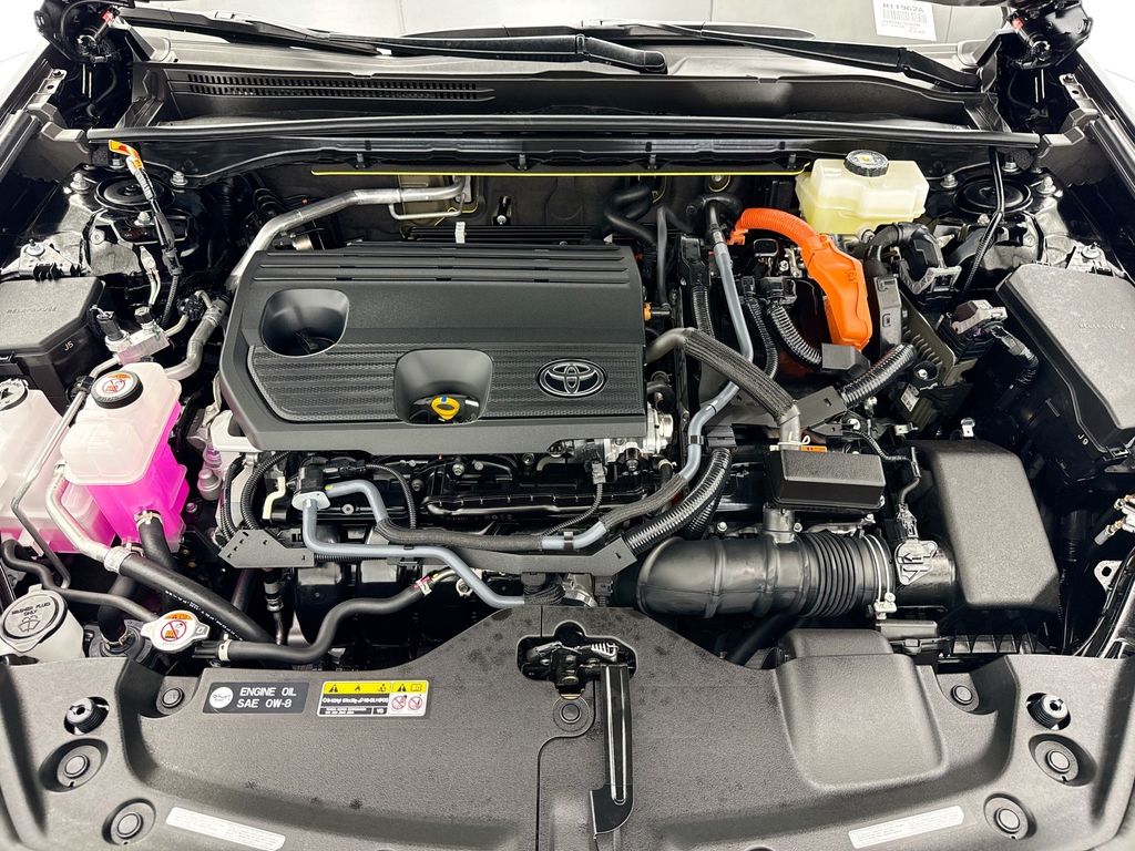 2025 Toyota Crown Signia Limited - Photo 28