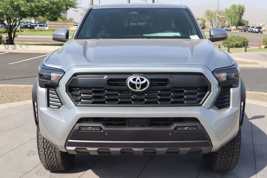 2025 Toyota Tacoma TRD Off-Road 4x4 Double Cab photo 2
