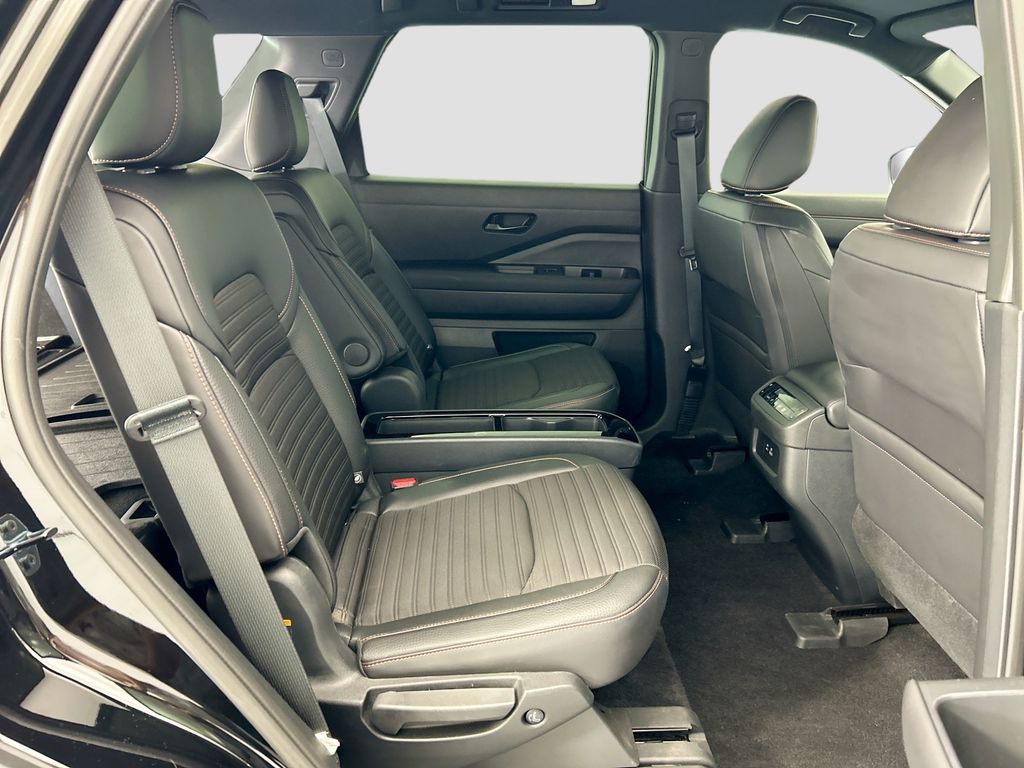 2025 Nissan Pathfinder Rock Creek - Photo 20