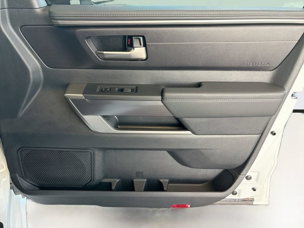 2026 Toyota Tundra SR5 - Photo 24