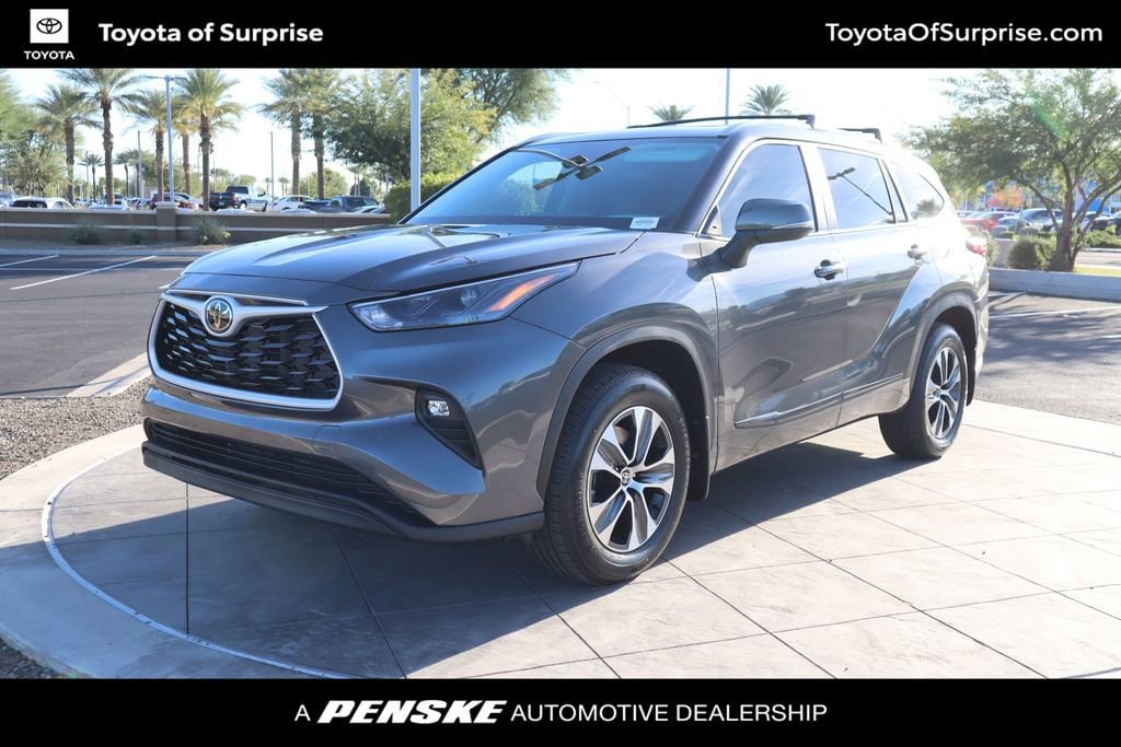 2025 Toyota Highlander XLE AWD 