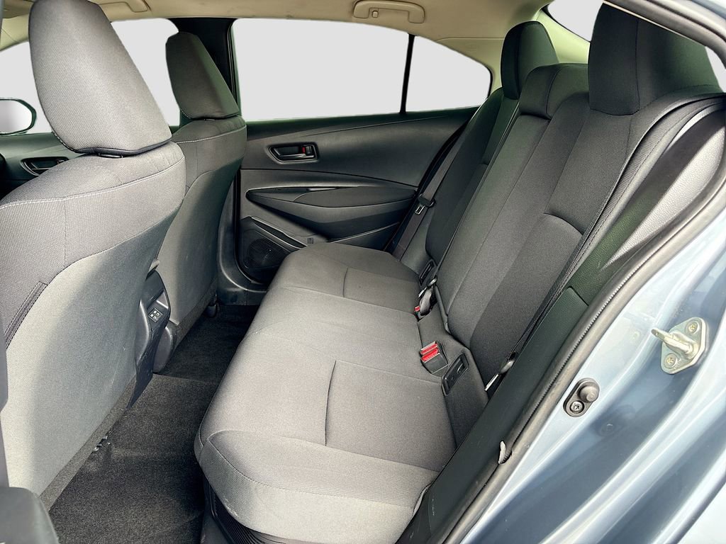 2025 Toyota Corolla LE - Photo 20