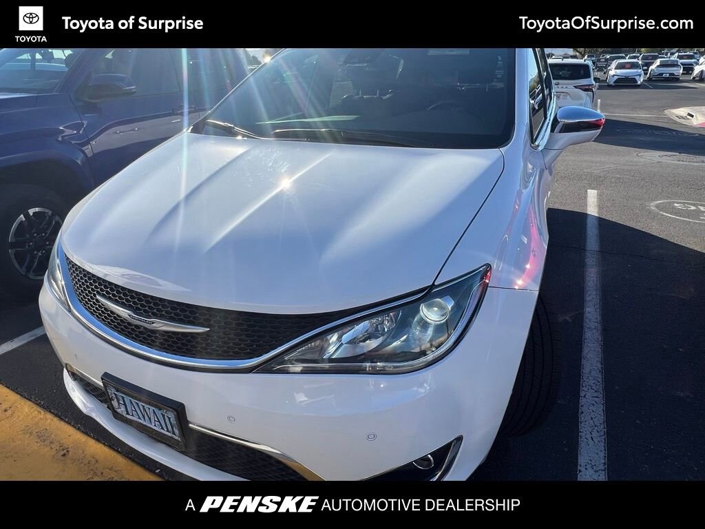 Used 2020 Chrysler Pacifica Limited Van Passenger Van