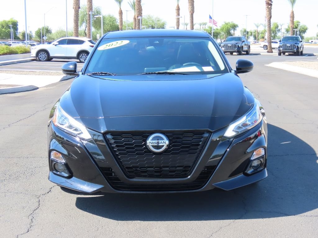 Used 2022 Nissan Altima SR with VIN 1N4BL4CV8NN392661 for sale in Surprise, AZ