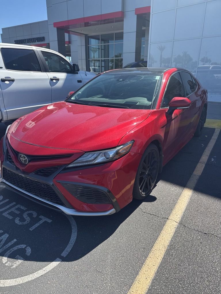 2022 Toyota Camry XSE V6 photo 2