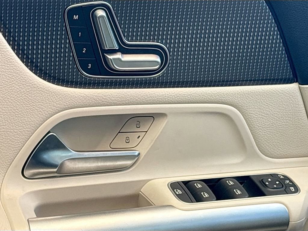 2023 Mercedes-Benz GLA Base - Photo 22