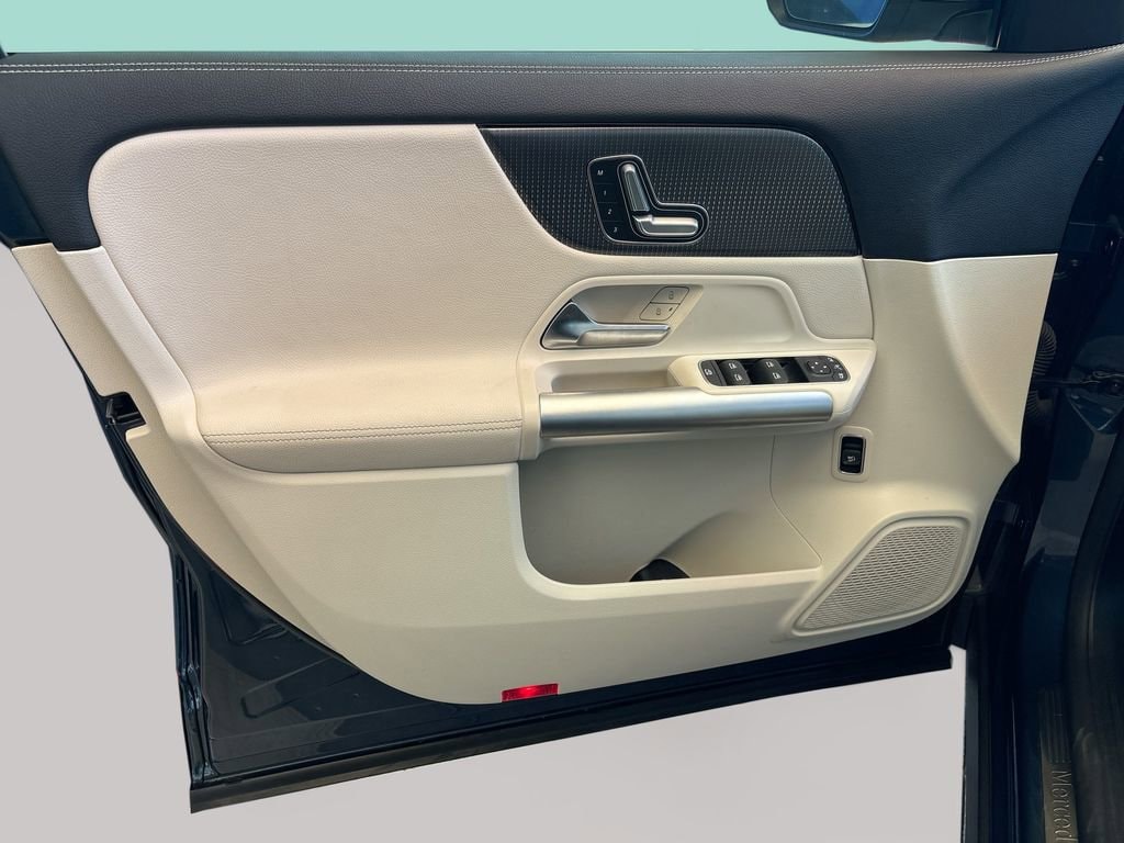 2023 Mercedes-Benz GLA Base - Photo 23