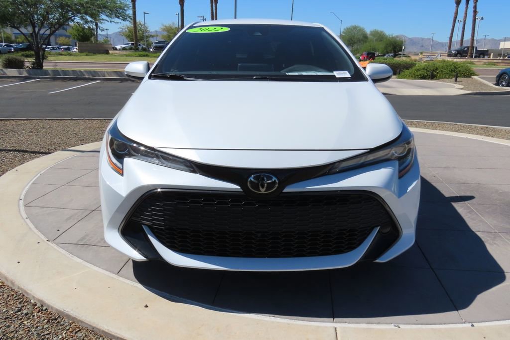 2022 Toyota Corolla SE photo 2