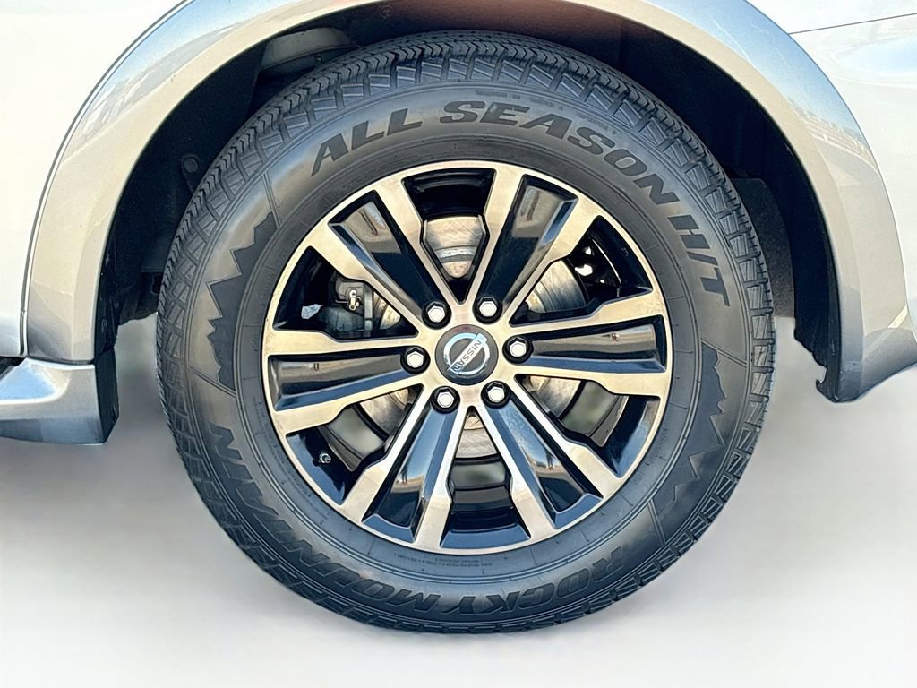 2017 Nissan Armada Platinum - Photo 32