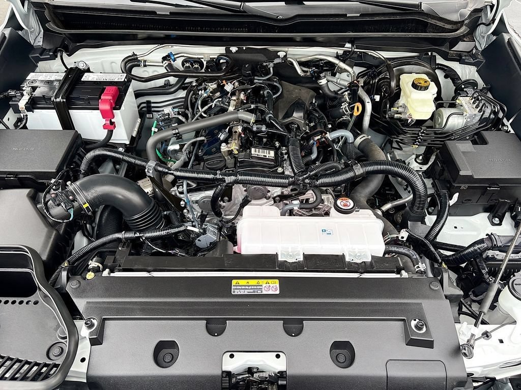 2026 Toyota Tacoma SR5 - Photo 25
