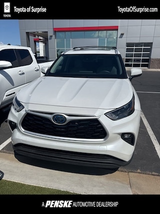 2024 Toyota Highlander Hybrid XLE SUV