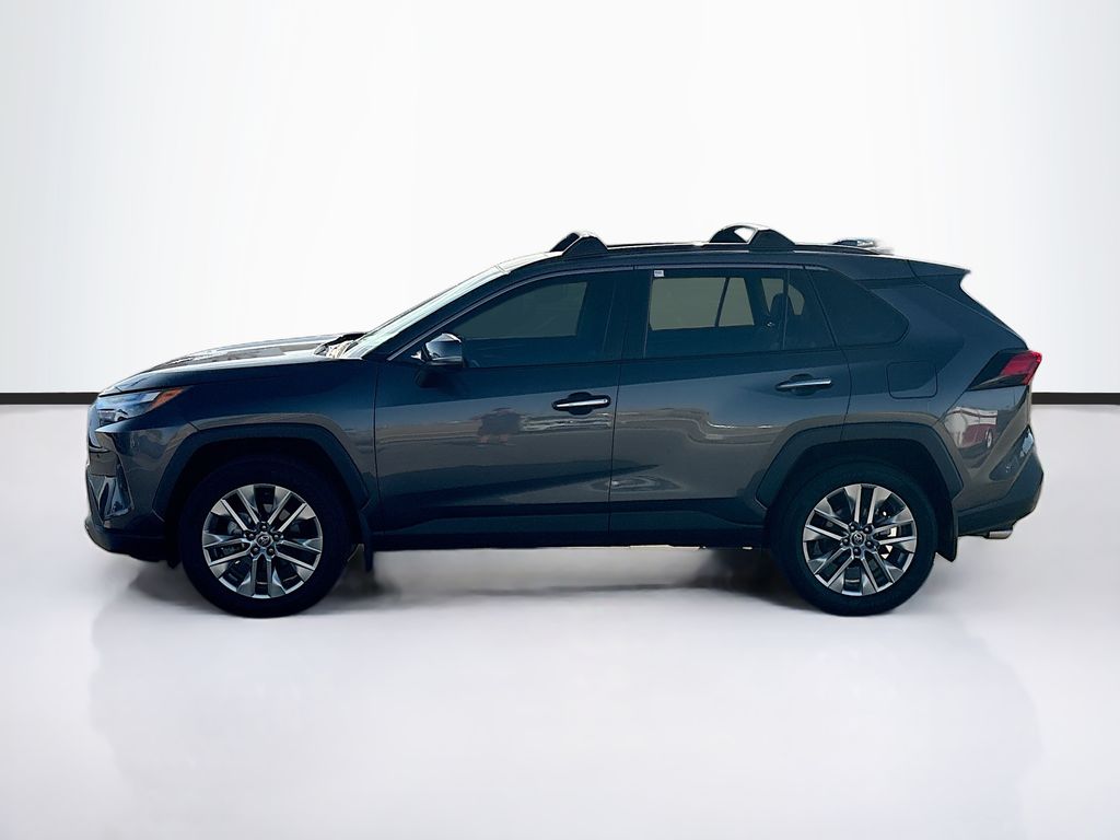 2022 Toyota RAV4 Limited - Photo 8