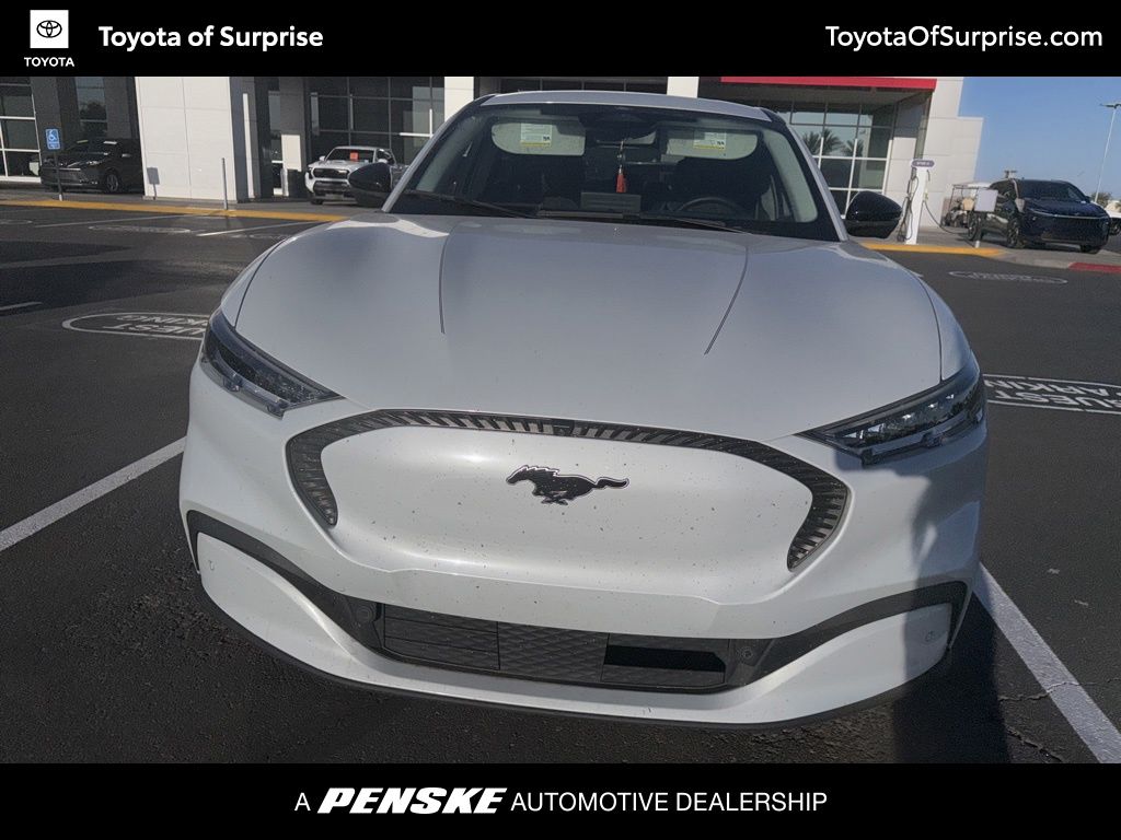 2023 Ford Mustang-Mach-e Select's photo