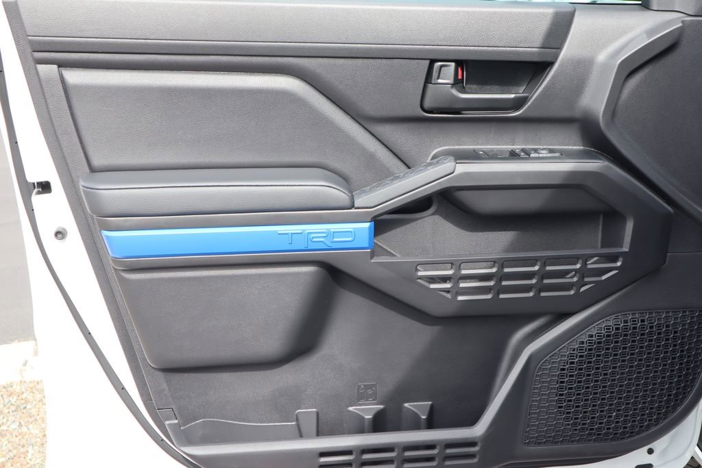2026 Toyota Tacoma TRD PreRunner - Photo 22