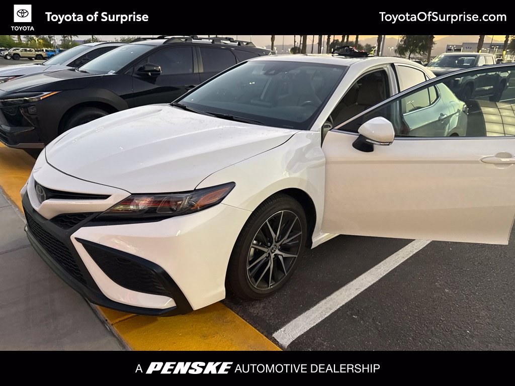 2024 Toyota Camry Sedan 