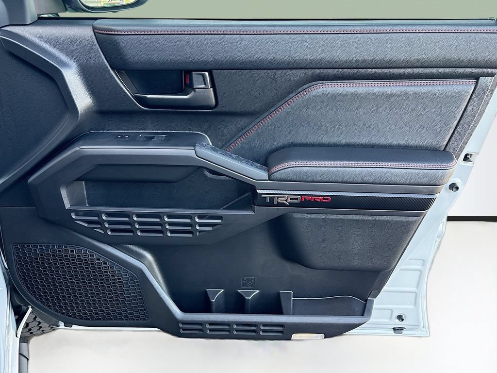 2026 Toyota Tacoma TRD Pro - Photo 25