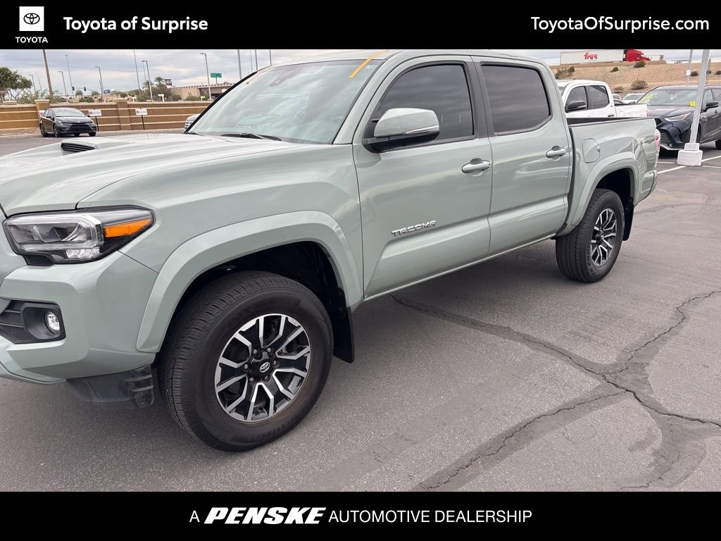 2023 Toyota Tacoma TRD Sport's photo