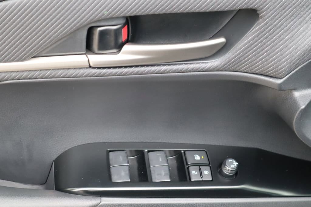 2026 Toyota Camry SE - Photo 22