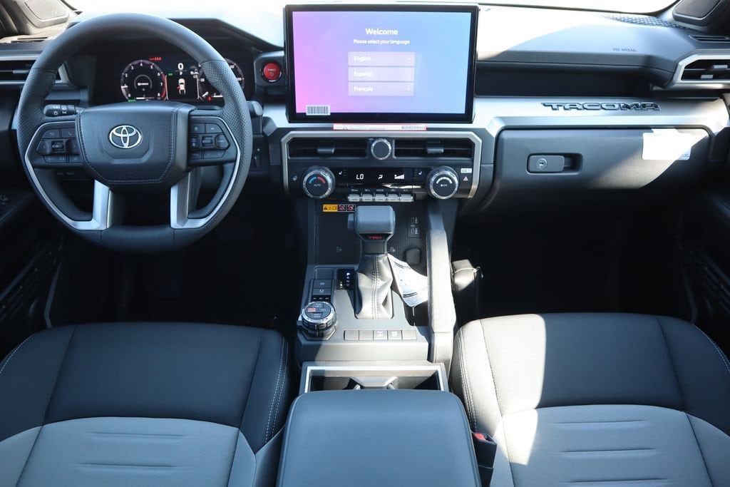 2025 Toyota Tacoma TRD Off Road - Photo 13