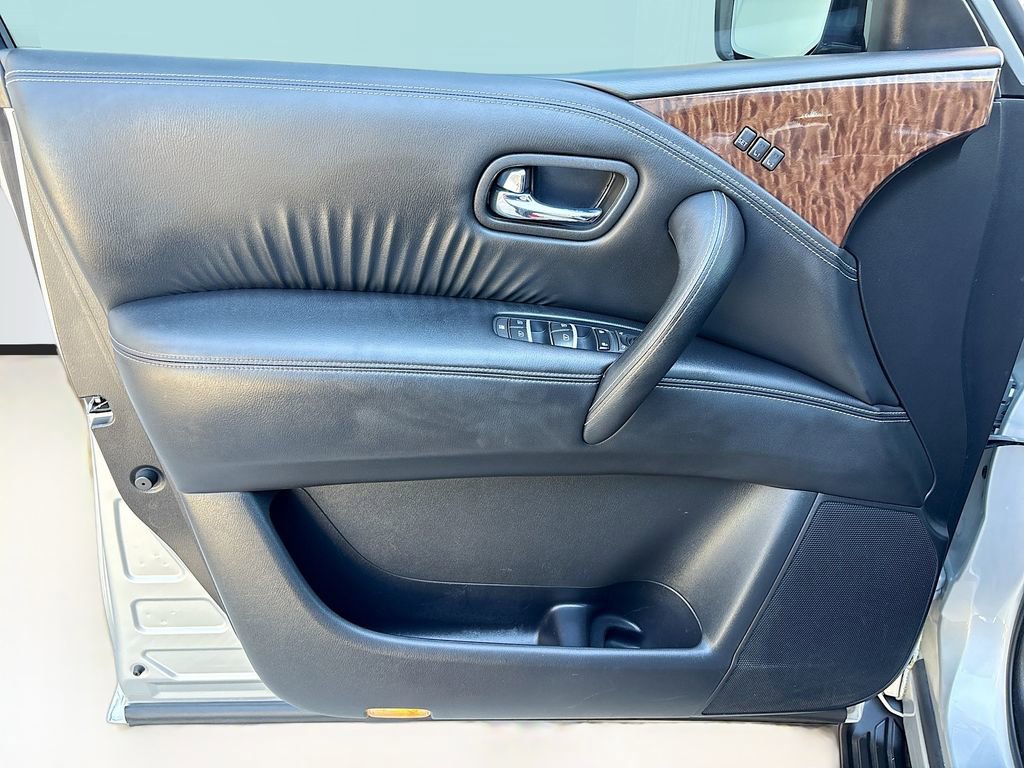 2017 Nissan Armada Platinum - Photo 25