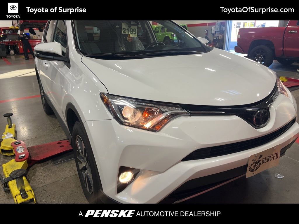 2018 Toyota RAV4 SUV 