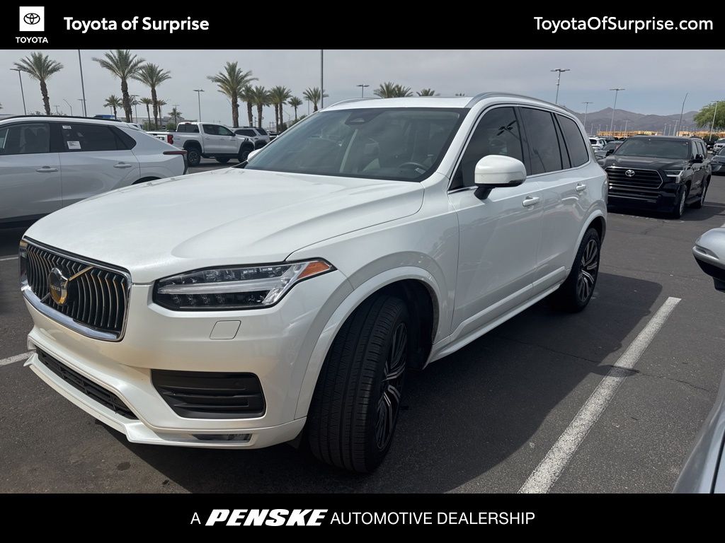 2023 Volvo XC90 B6 Core 4WD's photo