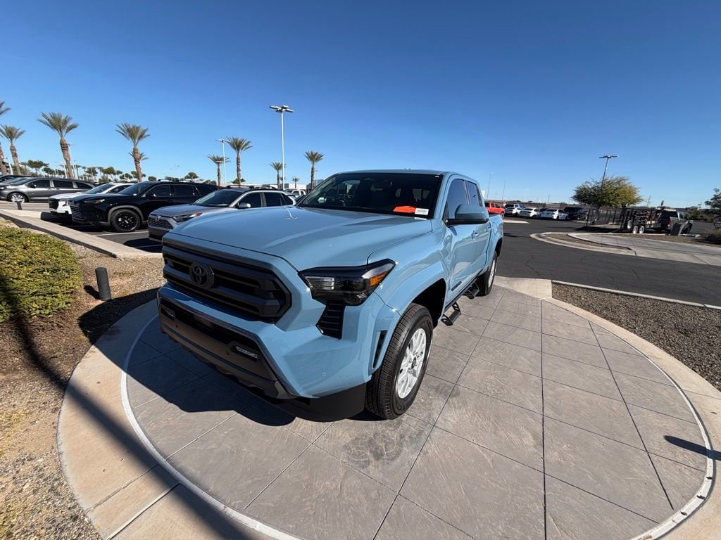 2026 Toyota Tacoma SR5's photo