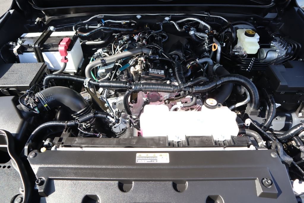 2026 Toyota Tacoma SR5 - Photo 24