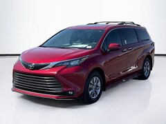 2026 Toyota Sienna XLE 7 PASSENGER