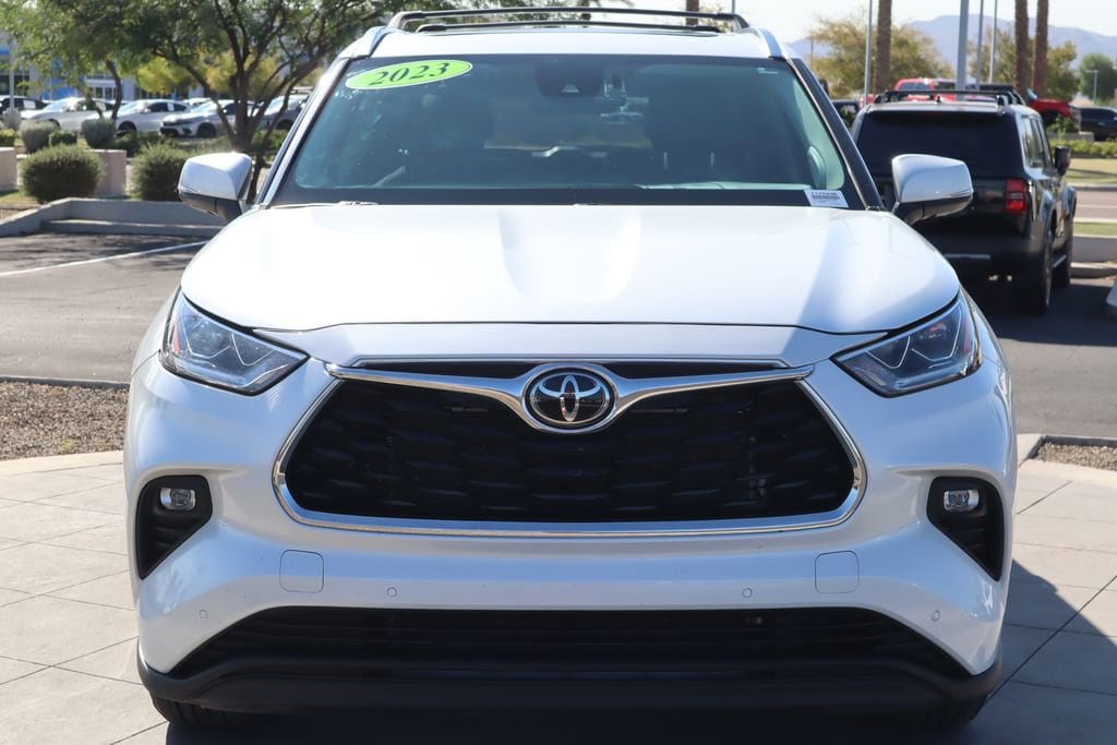 Used 2023 Toyota Highlander Limited SUV