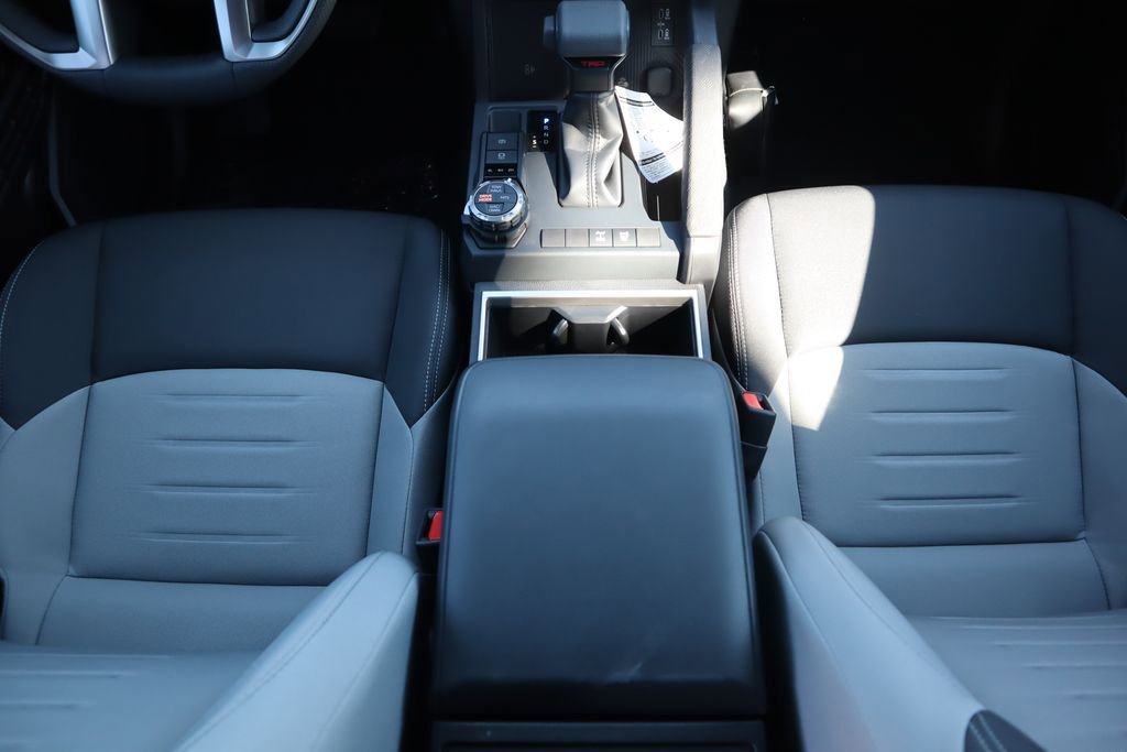 2025 Toyota Tacoma TRD Off Road - Photo 16