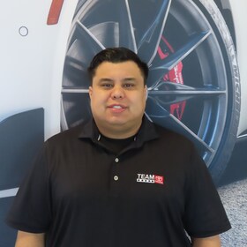 Staff member Erik Soriano from ID_725d1e50c42a