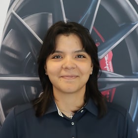 Staff member Alyssa Alvarez from ID_5c8d7162171c