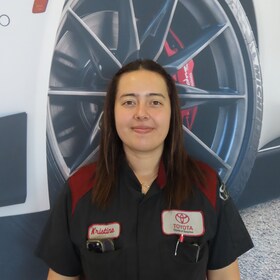 Staff member Kristine Garay from ID_725d1e50c42a