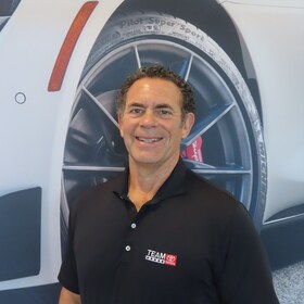 Staff member Larry Tabloff from ID_847b9ad714d0