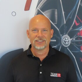 Staff member Scott McEwen from ID_5c8d7162171c